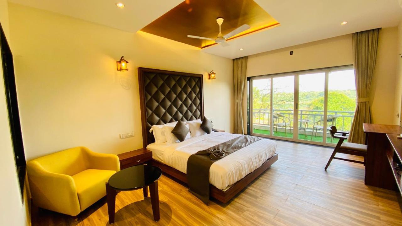 Krishna Riverside Resort Vasad Exterior photo